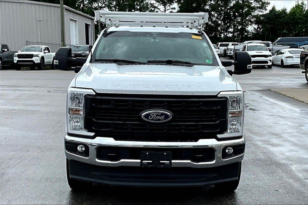 Ford F-250 SD XL Crew Cab 4WD 2024