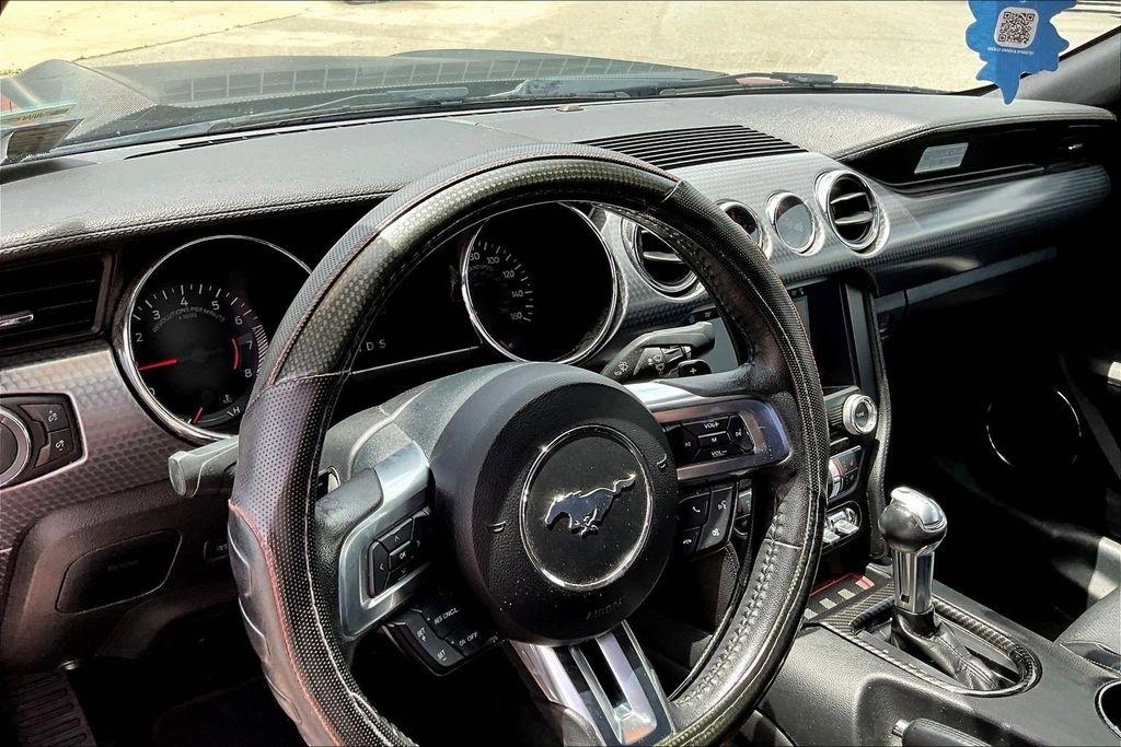 Ford Mustang EcoBoost Premium Coupe 2016