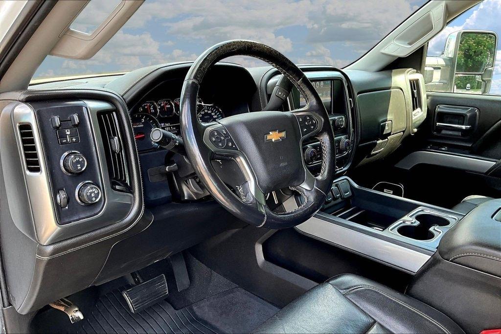 Chevrolet Silverado 3500HD LTZ Crew Cab 4WD 2019