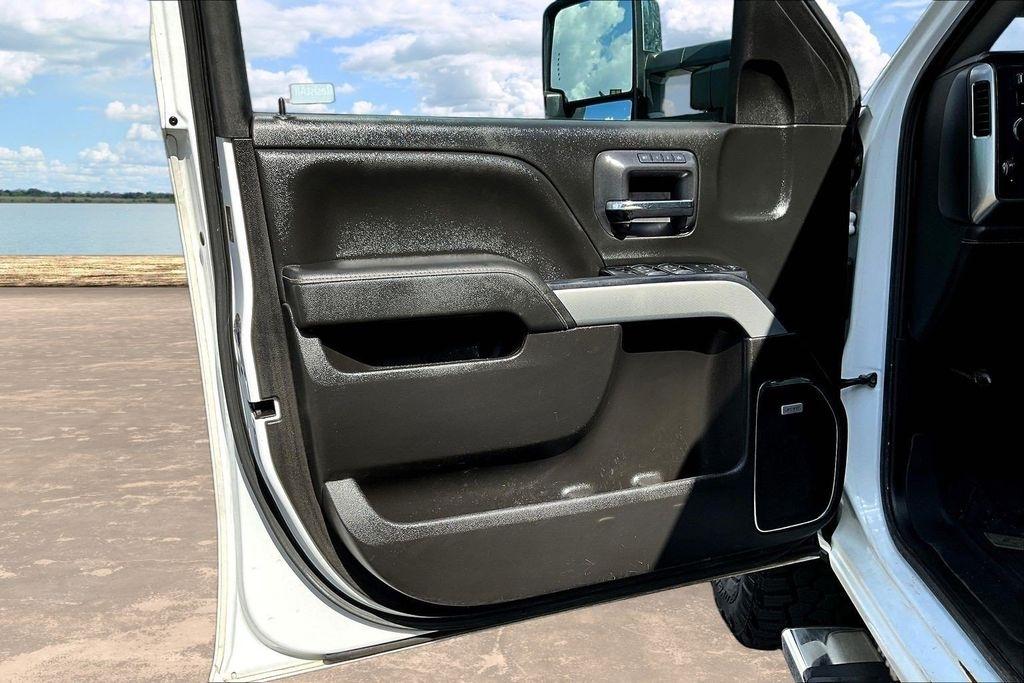 Chevrolet Silverado 3500HD LTZ Crew Cab 4WD 2019