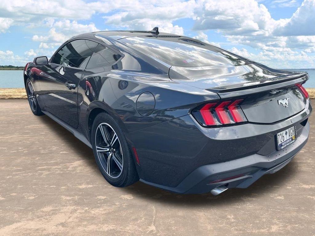 Ford Mustang EcoBoost Premium Coupe 2024