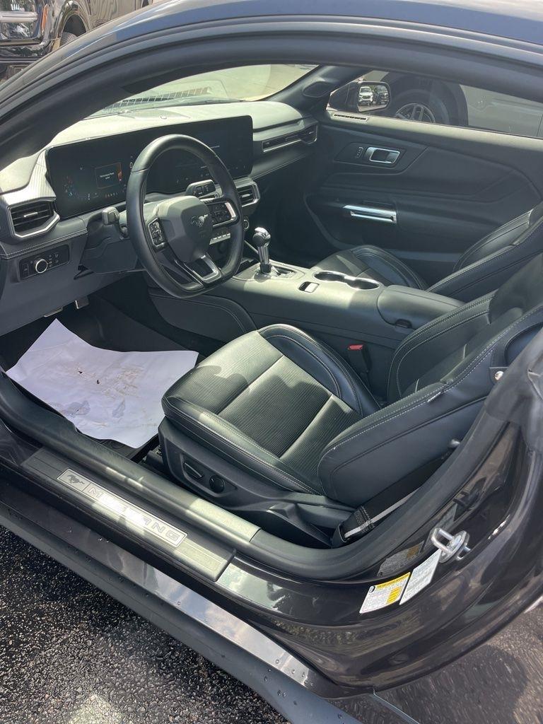 Ford Mustang EcoBoost Premium Coupe 2024