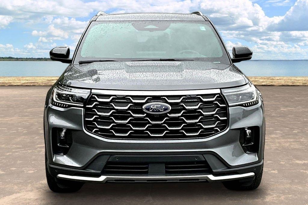 Ford Explorer Platinum 2025