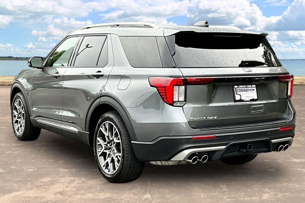 Ford Explorer Platinum 2025