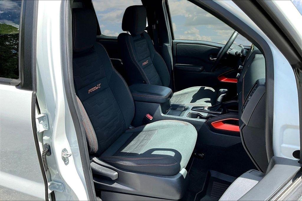 Nissan Frontier Crew Cab 4x2 PRO-X Auto 2022