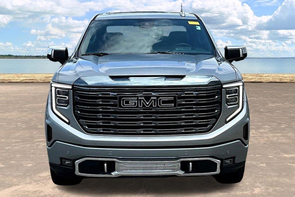 GMC Sierra 1500 Denali Ultimate Crew Cab 4WD 2023
