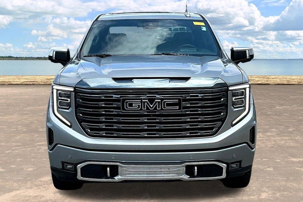 GMC Sierra 1500 Denali Ultimate Crew Cab 4WD 2023