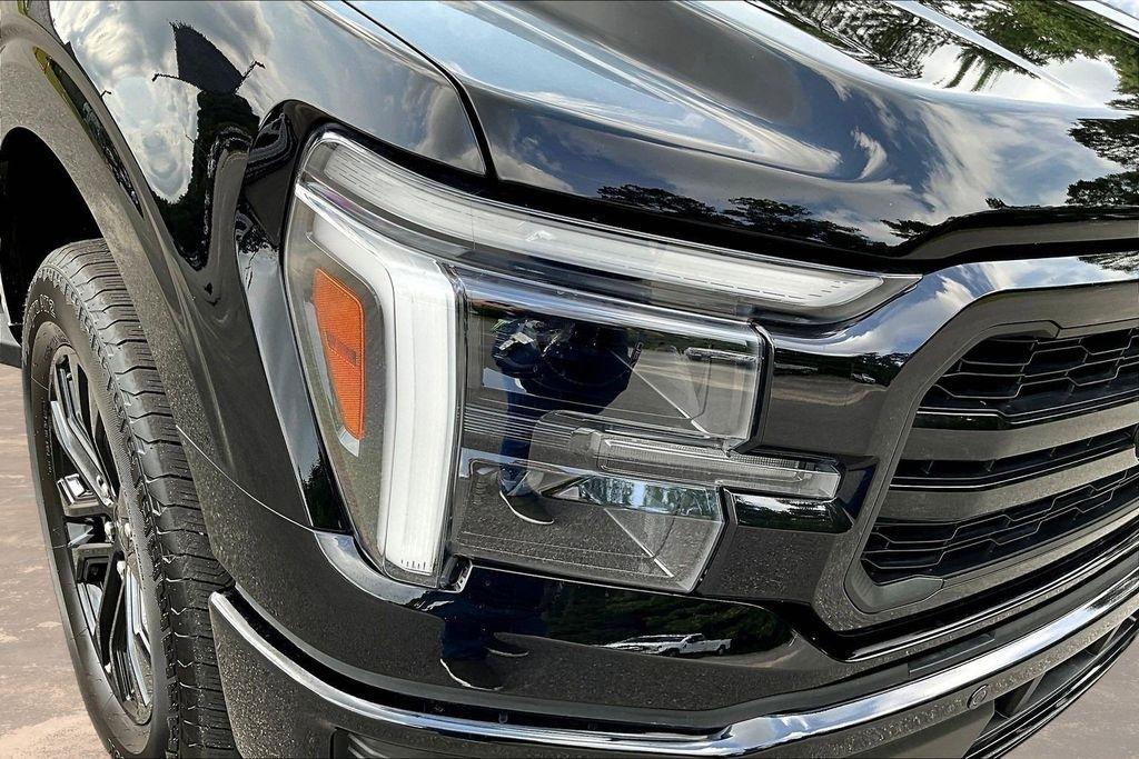 Ford F-150 Lariat SuperCrew 4WD 2025