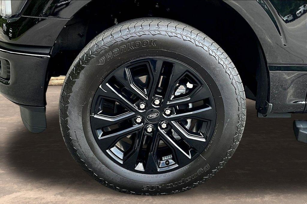 Ford F-150 Lariat SuperCrew 4WD 2025