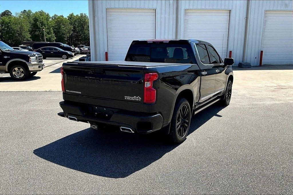 Chevrolet Silverado 1500 High Country Crew Cab 4WD 2023