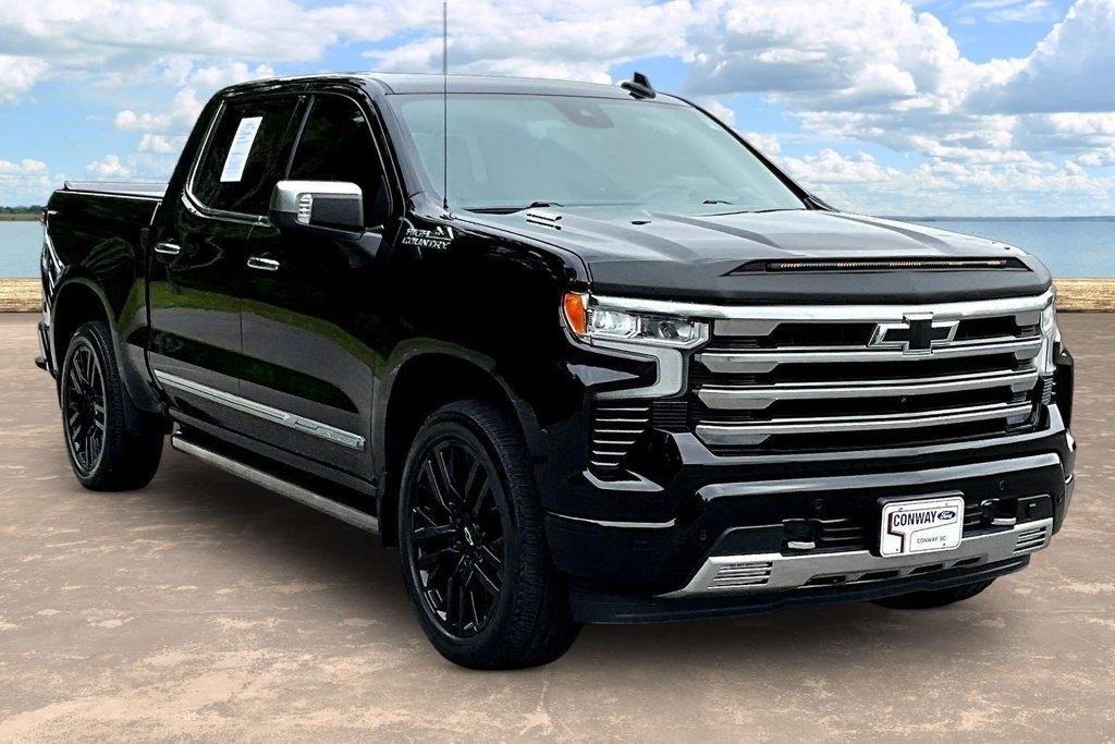 2023 Chevrolet Silverado 1500 4WD Crew Cab 147" High Country