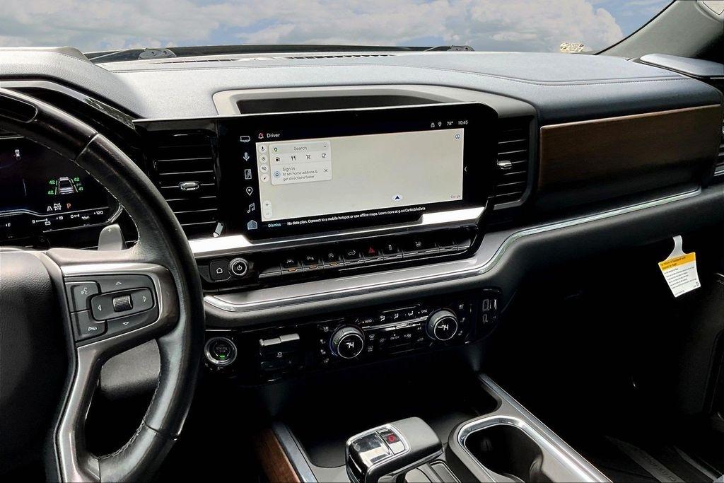 Chevrolet Silverado 1500 4WD Crew Cab 147" High Country 2023