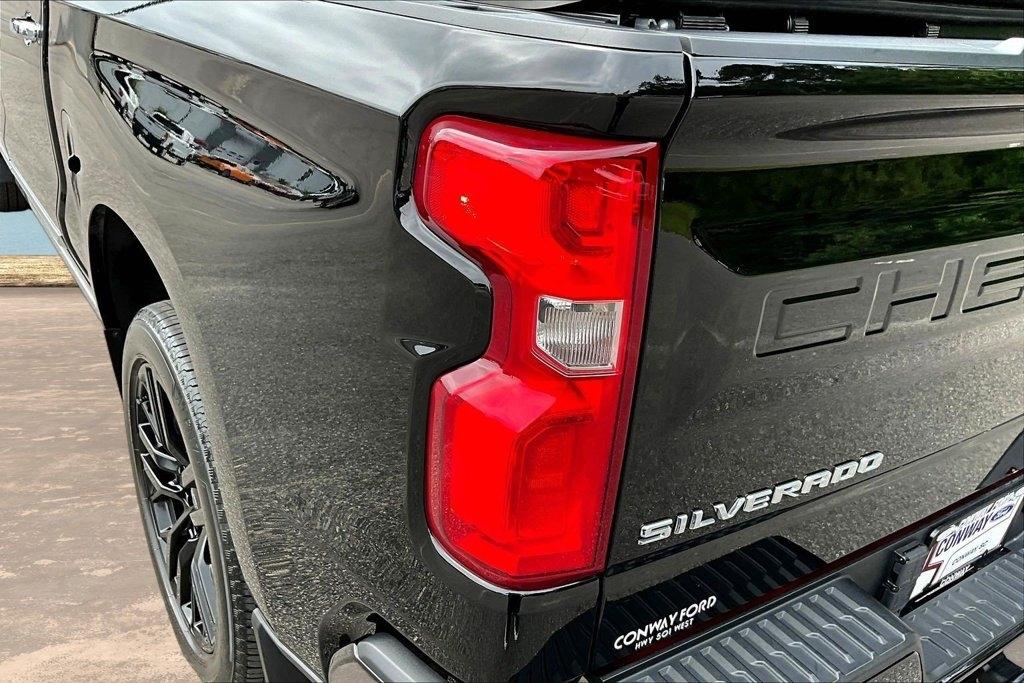 Chevrolet Silverado 1500 4WD Crew Cab 147" High Country 2023