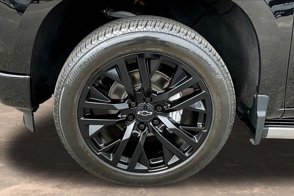 Chevrolet Silverado 1500 4WD Crew Cab 147" High Country 2023