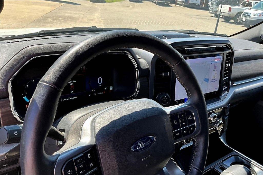 Ford F-150 Lariat SuperCrew 4WD 2024