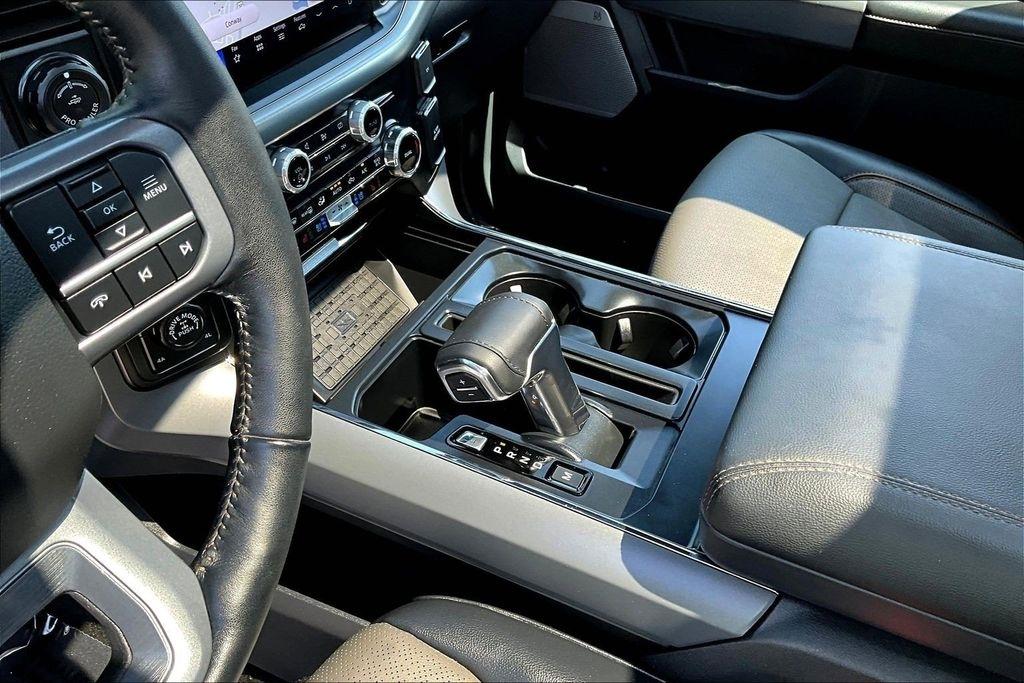 Ford F-150 Lariat SuperCrew 4WD 2024