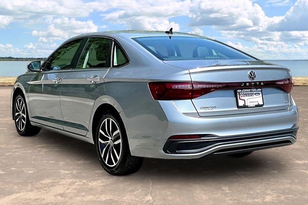 Volkswagen Jetta SE 2025