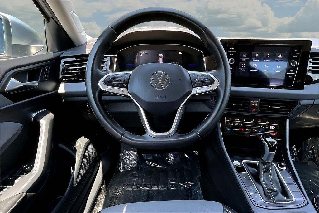 Volkswagen Jetta SE 2025