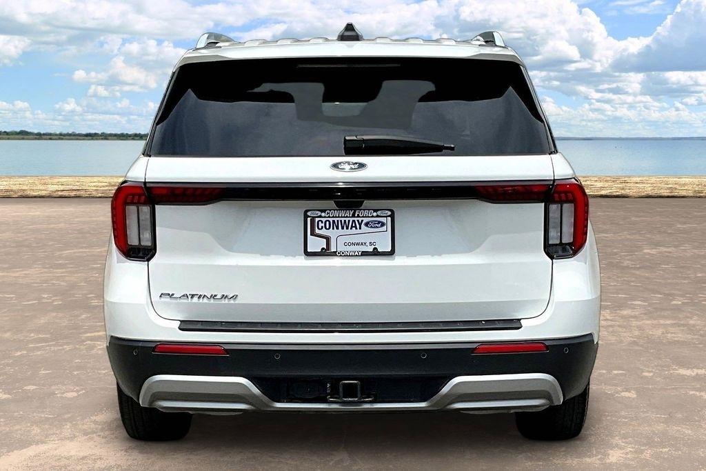 Ford Explorer Platinum 2025