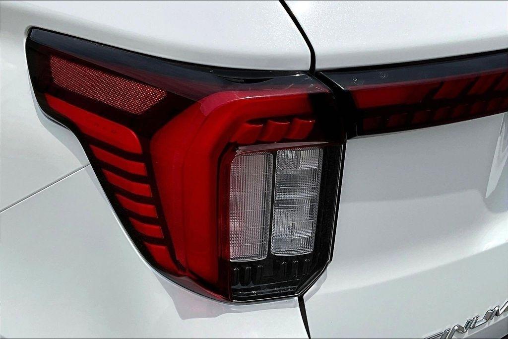 Ford Explorer Platinum 2025