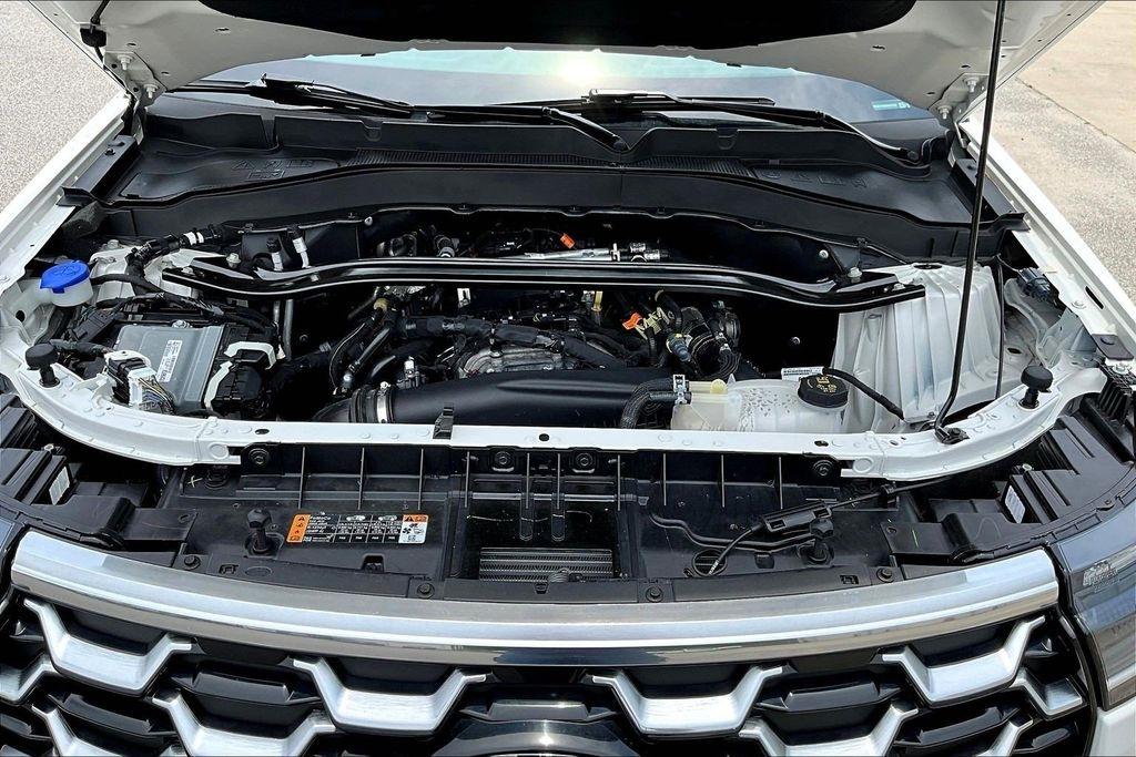 Ford Explorer Platinum 2025