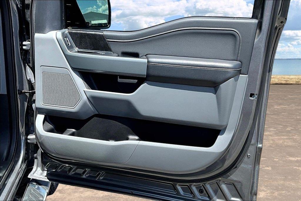 Ford F-150 XLT SuperCrew 5.5-ft. Bed 4WD 2023