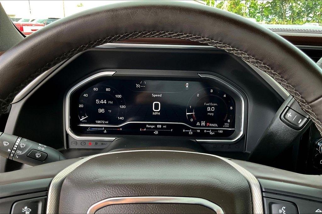 GMC Sierra 2500HD Denali Crew Cab 4WD SB 2024