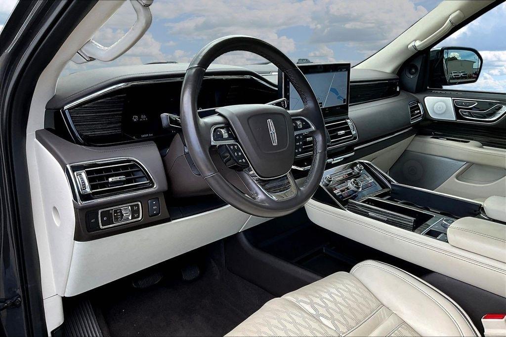 Lincoln Navigator Black Label 4WD 2023
