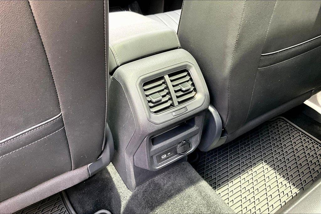 Volkswagen Tiguan  2023