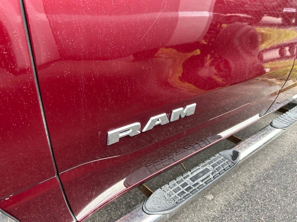 RAM 1500 Big Horn Crew Cab SWB 4WD 2020