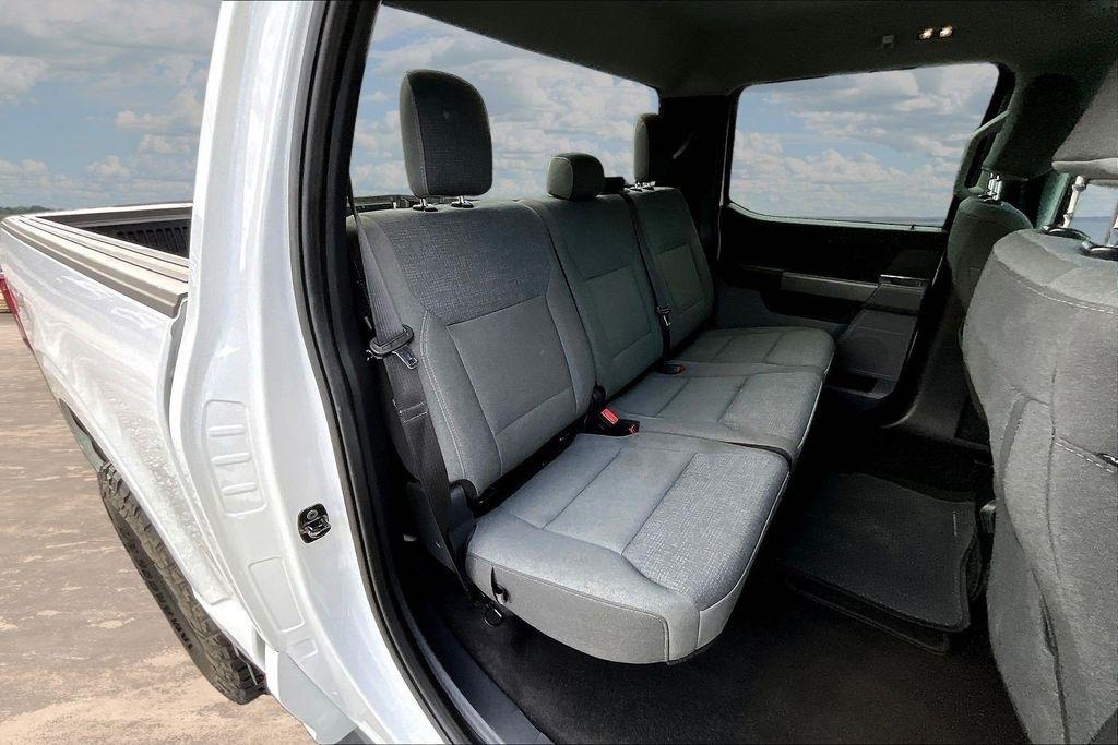 Ford F-150 XLT SuperCrew 4WD 2025