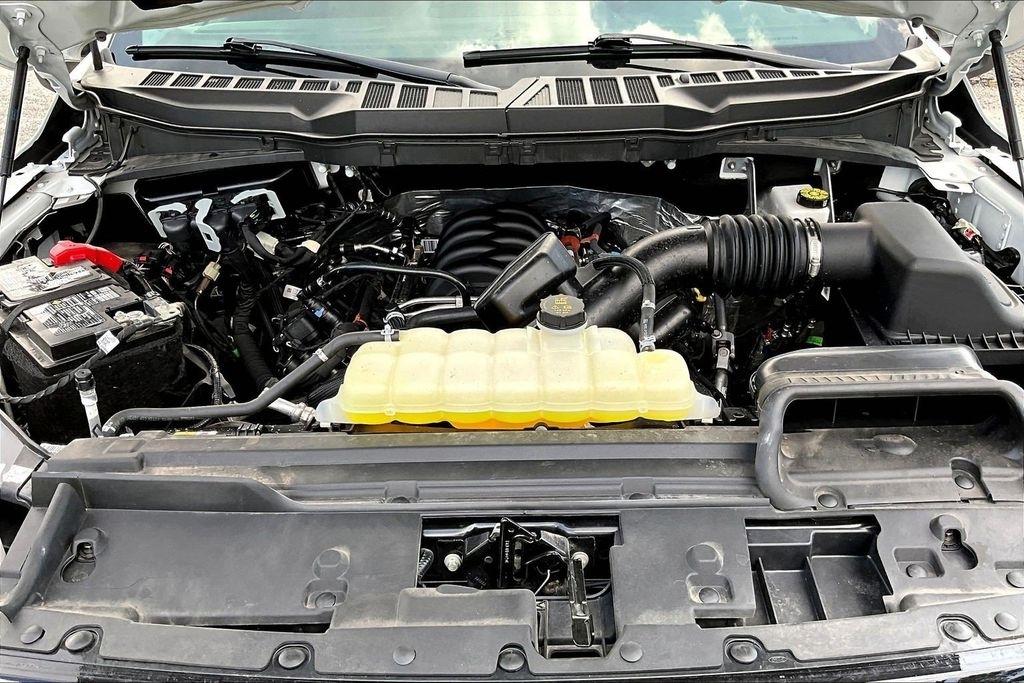 Ford F-150 XLT SuperCrew 4WD 2025