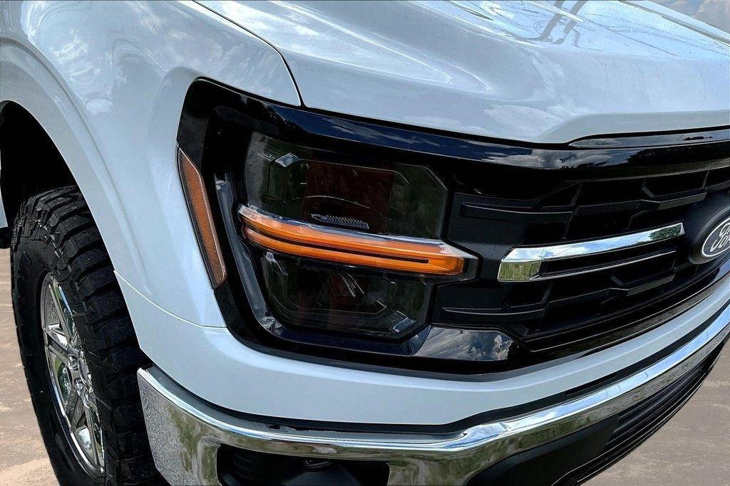 Ford F-150 XLT SuperCrew 4WD 2025