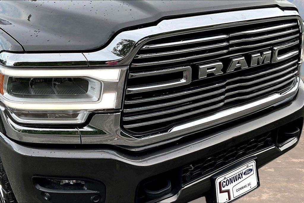 RAM 2500 Laramie Crew Cab SWB 4WD 2024