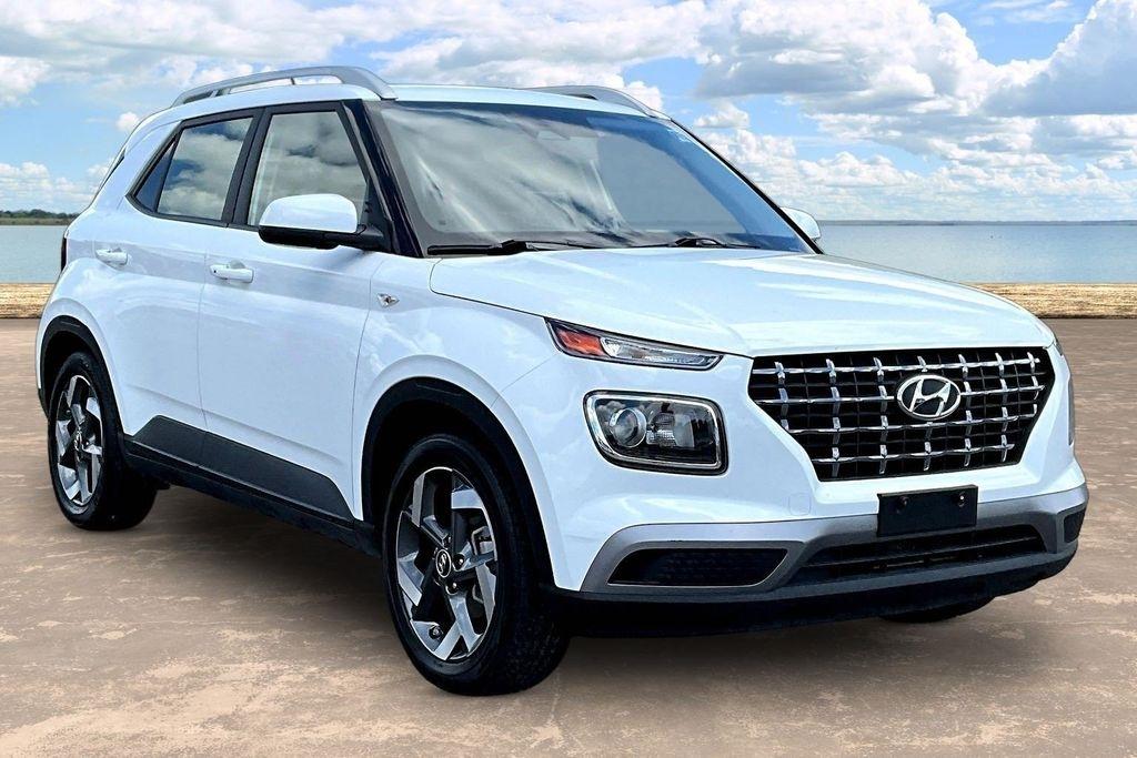 Hyundai Venue SEL 2025