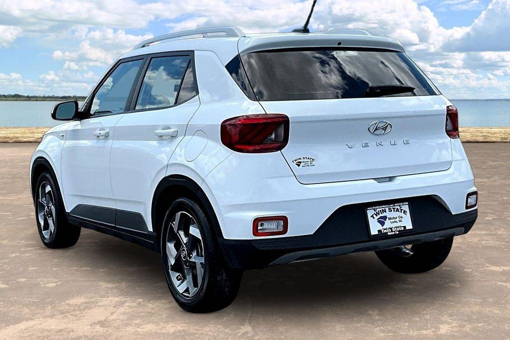 Hyundai Venue SEL 2025
