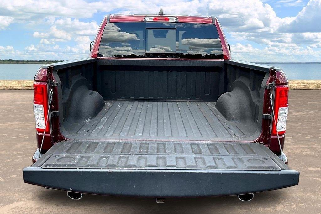 RAM 1500 Big Horn Crew Cab SWB 4WD 2020