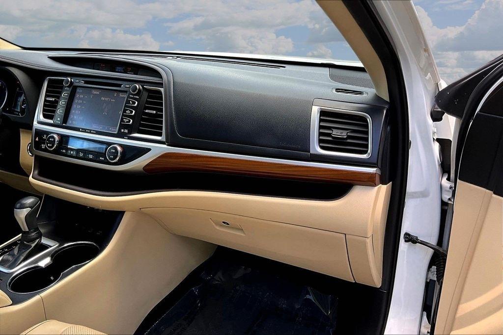 Toyota Highlander Limited Platinum AWD V6 2019