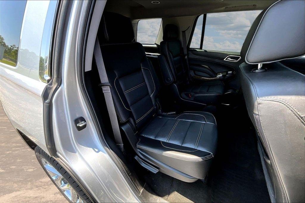 GMC Yukon Denali 4WD 2017