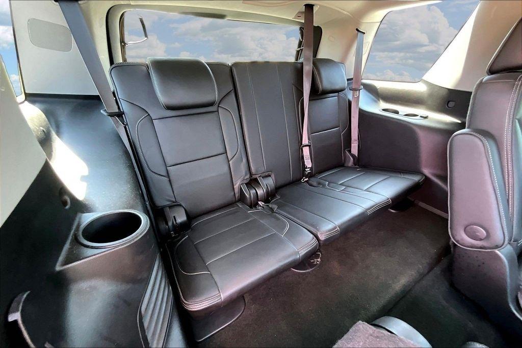 GMC Yukon Denali 4WD 2017