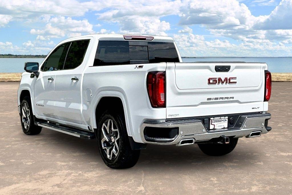 GMC Sierra 1500 SLT Crew Cab 4WD 2024