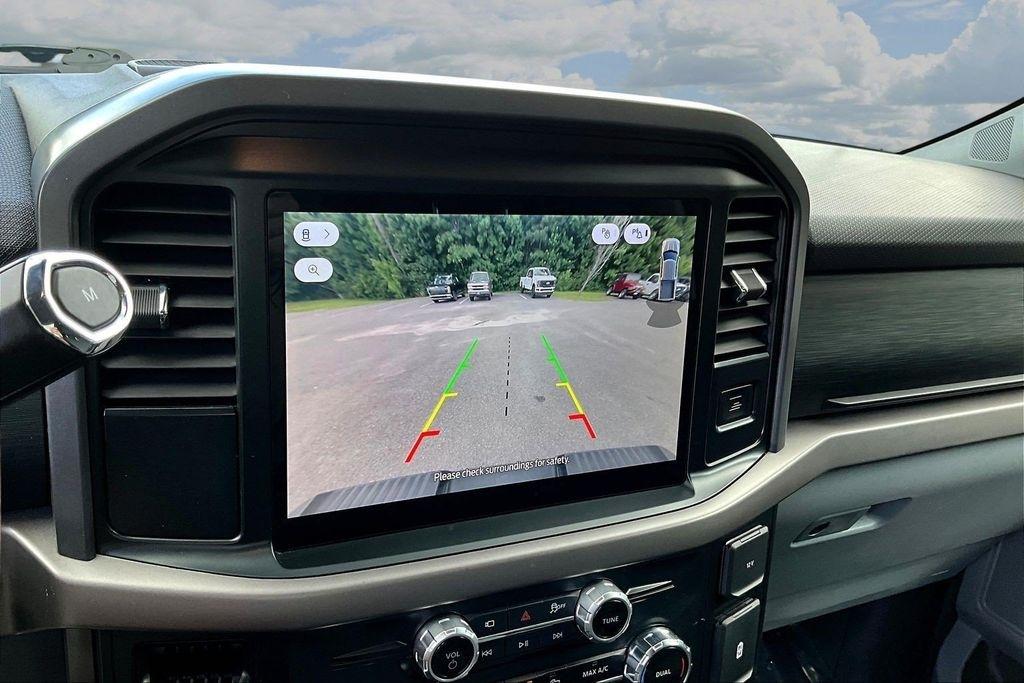 Ford F-150 XLT SuperCrew 4WD 2025