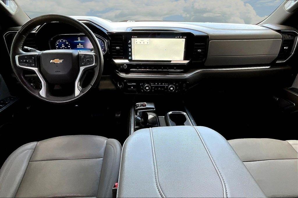 Chevrolet Silverado 1500 LTZ Crew Cab 4WD 2023