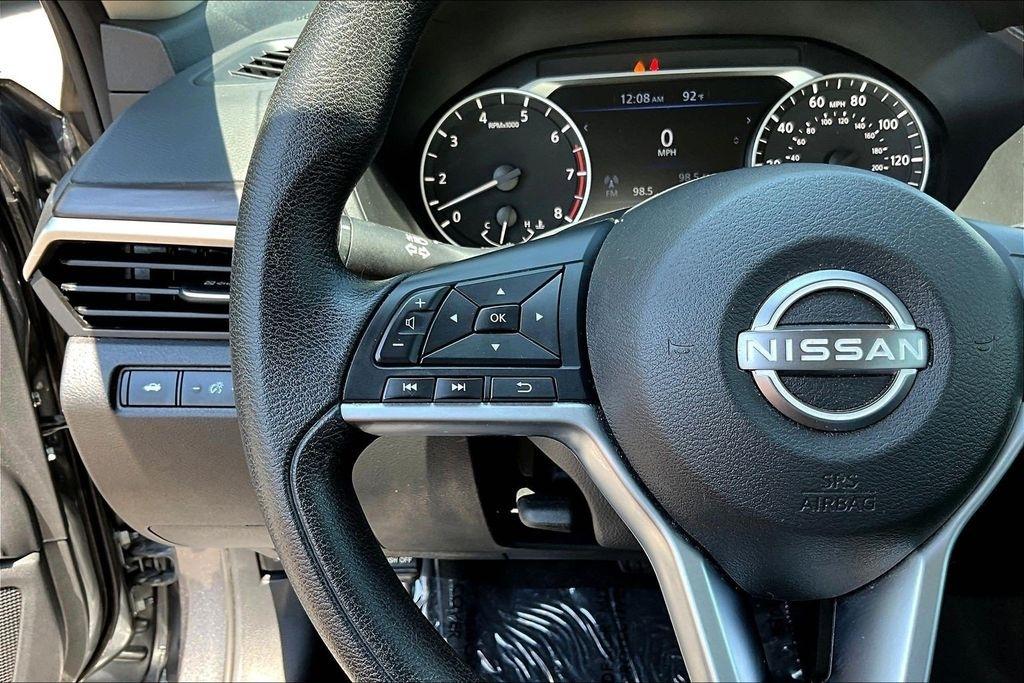 Nissan Altima 2.5 SV 2024