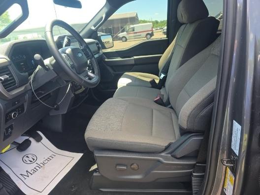 Ford F-150 XLT SuperCrew 4WD 2025
