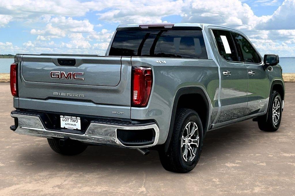 GMC Sierra 1500 SLT Crew Cab 4WD 2026