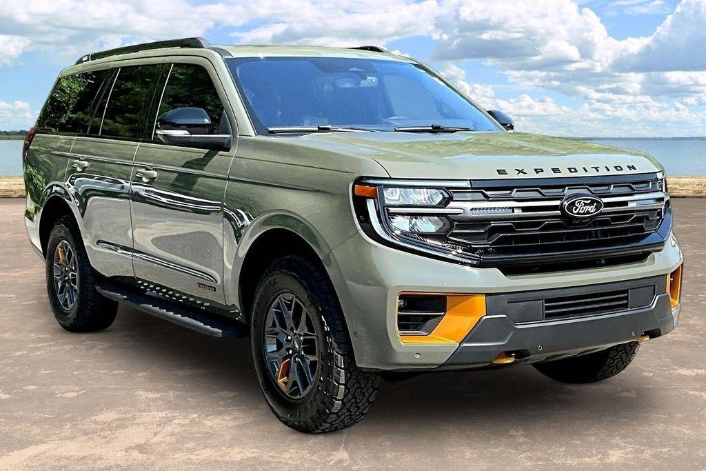 Ford Expedition Tremor 4WD 2025