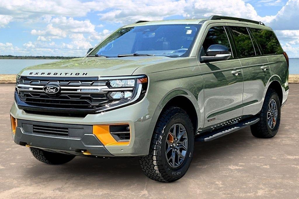 Ford Expedition Tremor 4WD 2025