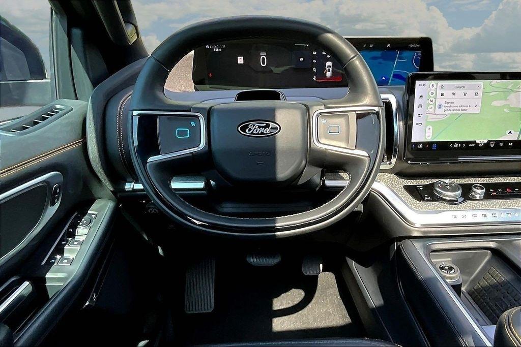 Ford Expedition Tremor 4WD 2025