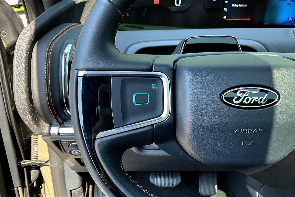 Ford Expedition Tremor 4WD 2025
